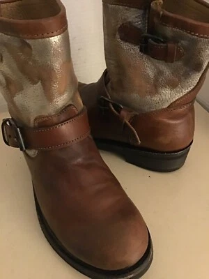 Fresno Mujer Castaño Marrón Cuero Envejecido Moto Botas Talla 7.5 Euro 38.5 Foto 1 de 4