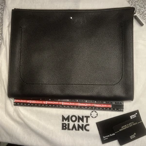$905 MSRP - Montblanc Meisterstück Soft Grain Portfolio 126231 - Picture 1 of 8