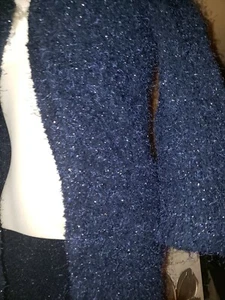 ZARAKNIT Sweater Chunky Knit Thread Acrylic Soft Warm Fuzzy! Creme or Navy #NS3 - Picture 1 of 8