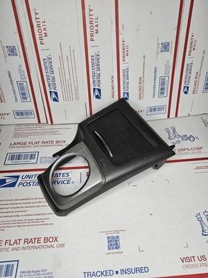 Acura CSX 2006-2011 consola central con cubierta deslizante (actualización Honda Civic) fabricante de equipos originales Foto 1 de 4