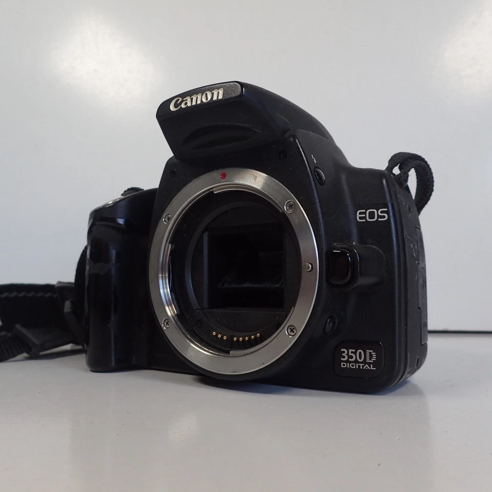 Canon EOS 350D DSLR 8.0MP Digital Camera w/Battery - Body Only - Image 1 of 4