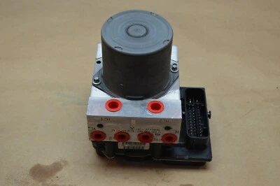 2014 W218 MERCEDES BENZ CLS550 ABS ANTI LOCKING BRAKE PUMP WITH CONTROL UNIT - Image 1 of 4