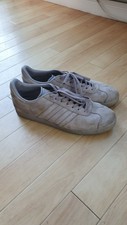 Adidas gazelle size 11 Grey