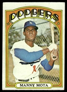 1972 TOPPS Manny Mota Los Angeles Dodgers #596 - Picture 1 of 2