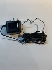 Motorola Cell Phone Wall Charger AC Power Supply Model #DCH3-050US-0304 Part - Picture 1 of 7