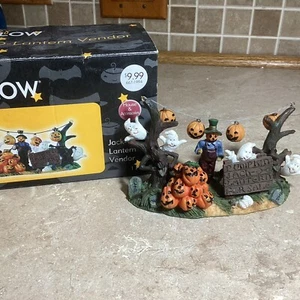 Spooky Hollow JACK-O-LANTERN VENDITORE. - Villaggio di Halloween - - Foto 1 di 5