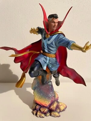 DOCTOR STRANGE STATUE/ACTION FIGURE KOTOBUKYA ARTFX - Immagine 1 di 3