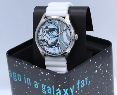 NEW AUTHENTIC FOSSIL STAR WARS STORMTROOPER WHITE SILICONE MEN'S SE1108 WATCH - Image 1 of 4