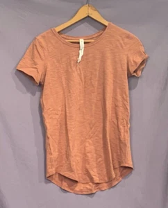 Lululemon Damen rosa Tshirt Größe 2 Pima Baumwolle/Lycra pfirsich - Bild 1 von 3