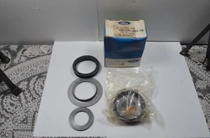 1980-1996 NOS FORD FOMOCO SERIE F BRONCO SELLOS DE HUSILLO DELANTERO 2 PIEZAS E3TZ-1175-D - Imagen 1 de 5