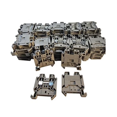 Lot of 50 Eaton IEC 60947-7-1 Terminal Blocks 32A 600V DIN Rail - Image 1 of 4