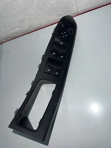 FENSTERHEBERSCHALTER VORNE LINKS FAHRERSEITE FORD FIESTA 2018 OBEN - Bild 1 von 4