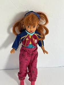 Vintage 1992 Kid Kore 7,5"T Puppe brünett mit Kleidung und Zubehör - Bild 1 von 4