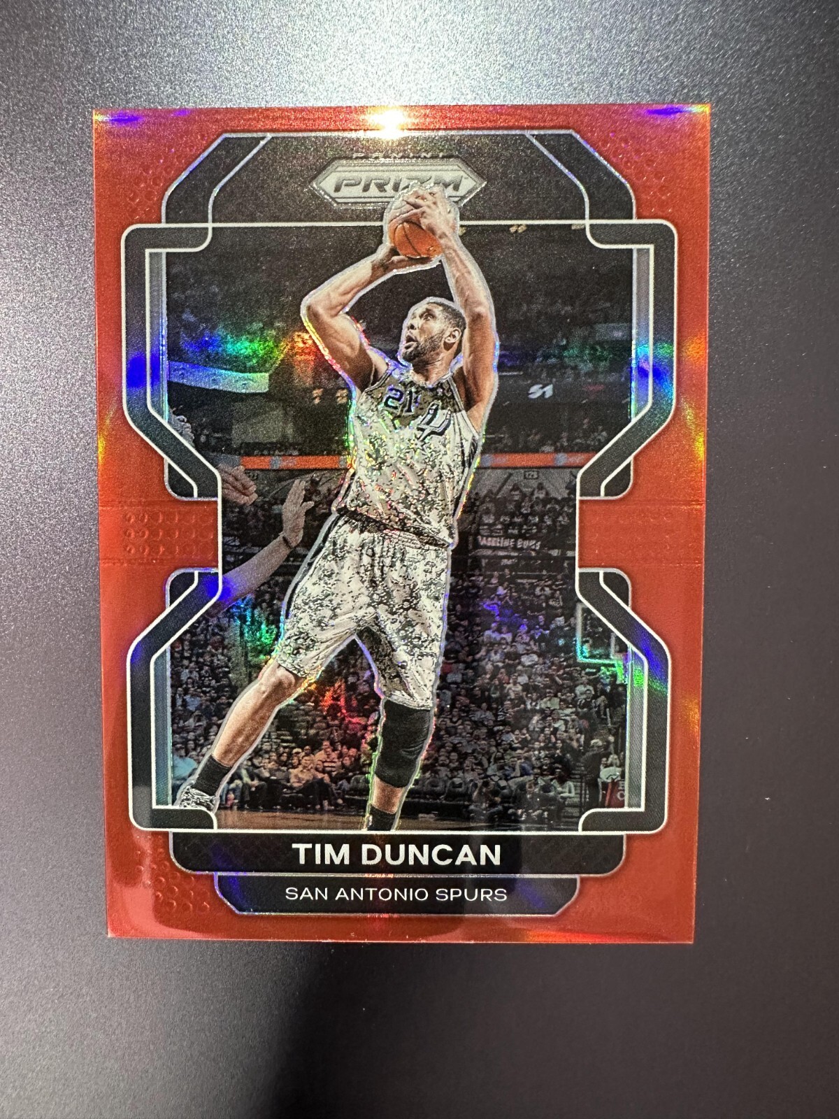 2021-22 Panini Prizm Basketball Tim Duncan Red Silver San Antonio Spurs 016/299