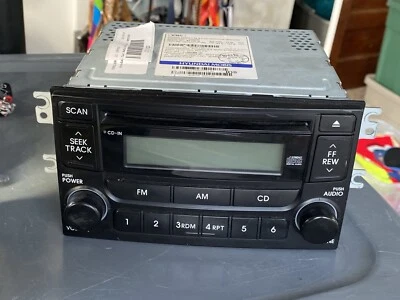 Kia Spectra AM FM estéreo 2004 2005 2006 con reproductor de CD 96150-2F100 Foto 1 de 4