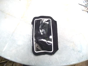 Armpocket Runners Phone Headphones & Card, Key, Arm Holder With Adjustable Strap - Picture 1 of 2