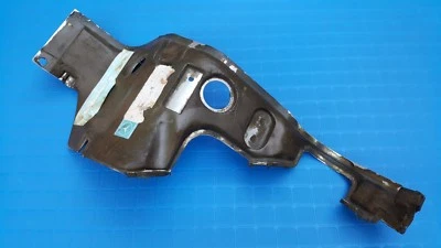 Cobertura isolante de motor Mercedes W126 painel divisória 280 380 500 300SD  - Imagem 1 de 4