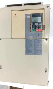Yaskawa CIMR-PU4A0072FAA REV D, 50PS Frequenzumrichter, fehlender Schutz - Bild 1 von 3