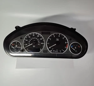 Bmw E36 MotoMeter Instrument Panel / Cluster - 8 363 758 - Broken Tab - Picture 1 of 11