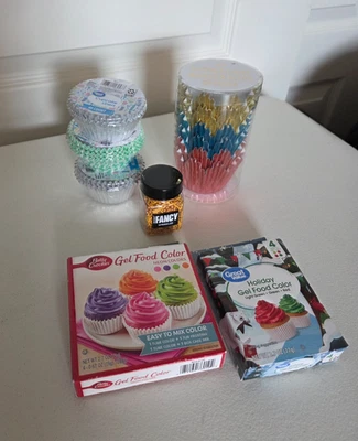 Lote Variedad Forros Vintage Lámina Cupcakes Suministros para Hornear SIN ABRIR Foto 1 de 4