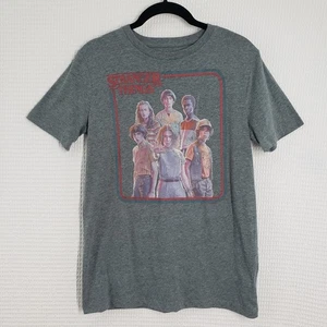 Camiseta Old Navy Stranger Things Juvenil XL Gris Gráfico Manga Corta Netflix - Imagen 1 de 16