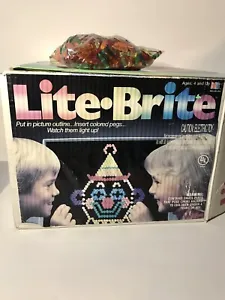 LITE-BRITE Vintage 1986Hasbro Original LIGHT BRITE w/ BOX, PEGS, Disney Sheets - Picture 1 of 11