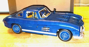 Hot Wheels Brick Shop 1:12 Mercedes Benz 300SL 1600 Pieces Professional Build - Picture 1 of 18