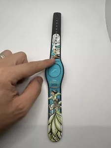 Disney Run Princess Marathon Weekend 2022 Magic Band LE 2000 Inactive - Picture 1 of 4