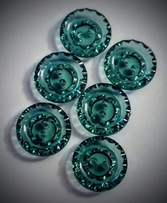 5/8" 2-Hole 'Crystal' Green Craft/Clothing Buttons - Image 1 of 4