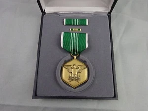 (A19-032) US Orden Army Commendation Medal im Set Etui in der Schachtel - Picture 1 of 7