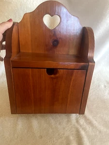 HANDMADE QUALITY WOODEN SHELF/LETTER HOLDER - Picture 1 of 11