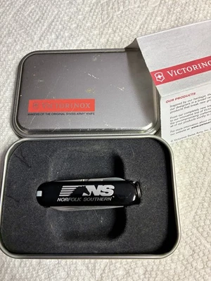 Navaja suiza Victorinox Norfolk con caja 2007 Foto 1 de 4