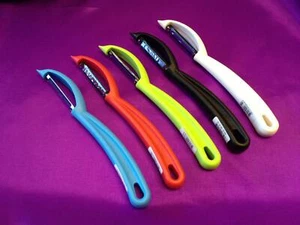 Pelador giratorio KUHN RIKON SWISS para patatas frutas verduras elección de 5 colores - Imagen 1 de 7