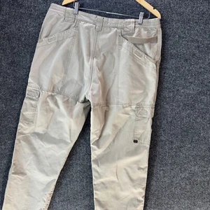 5.11 Mens Tactical Pants 40x32 Khaki Cargo Utility Work Outdoor Hiking Gorpcore - Picture 1 of 10