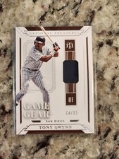 2019 Panini National Treasures Game Gear Material /99 Tony Gwynn #GGM-TG HOF