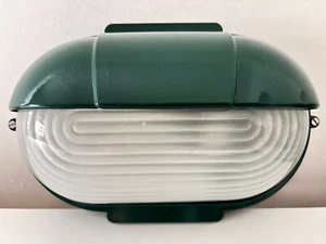 70er Jahre Glaslampe Lampe Wandlampe Deckslampe Außenlampe grün Aluguss Italien - Bild 1 von 17