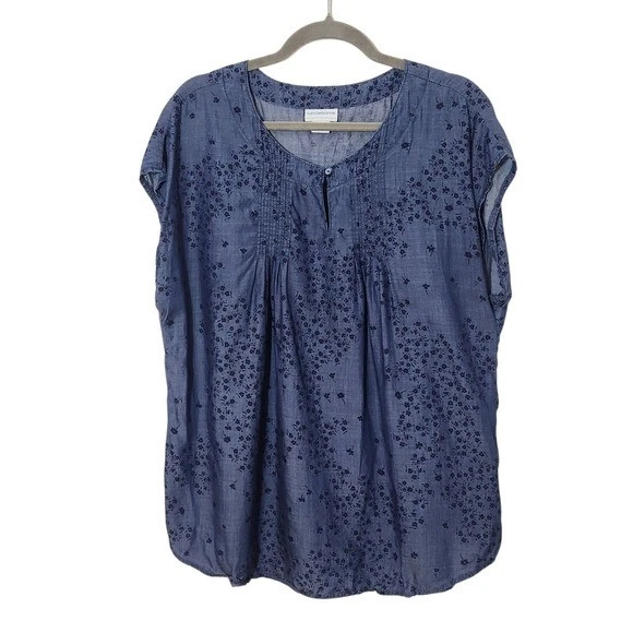 Liz Claiborne Blue Chambray Floral Top with Cap Sleeve Sz XL Blue Floral Blouse - Image 1 of 4
