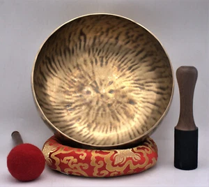 10-inch Full Moon 'Jhumka' Tibetan Singing Bowl Better For Meditation - Picture 1 of 8