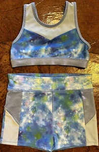 More Than Magic Girls Blue Galaxy Print 2 Piece-Shorts Sz 7/8 & Top Sz 6/6X - Picture 1 of 4