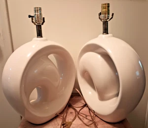 MCM Pair Table Lamps Sculptural Abstract Ceramic Biomorphic Atomic Cream - Picture 1 of 16