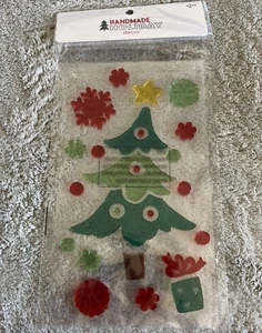 NEW Handmade Holiday Decor Green Christmas Tree Red Snowflakes Window Clings - Picture 1 of 4