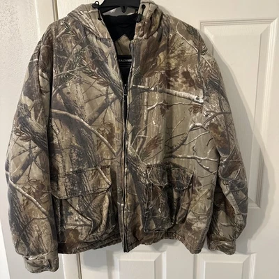 Realtree Jacket Mens XL AP Camouflage Hooded Outdoor Heavy Hunting Coat - Image 1 of 4