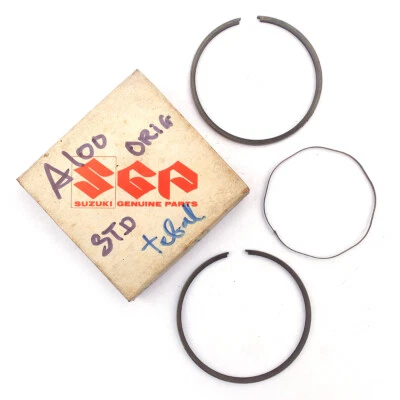 Suzuki A100 Piston Ring STD NOS Fits AC100 12140-12818 - Imagem 1 de 4