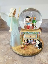Disney Pinocchio and Fair Snow Globe Toy Land Music