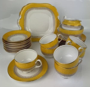 Waring And Gillow Ltd Raro Juego de Té Oro Amarillo y Blanco 1984 - 32 Piezas - Se sienta 7 - Imagen 1 de 20