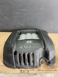 2001 - 2005 Hyundai Santa Fe 2.7L V6 Engine Motor Cover M8879 DG - Picture 1 of 10