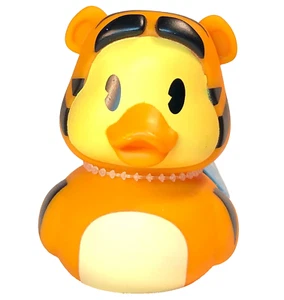 FREE SHIPPING - DISNEY BIG TIGGER WINNIE THE POOH CRUISING DUCK CRUISE 2 3/4" - Picture 1 of 1