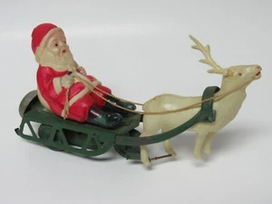Vintage Aufziehspielzeug Weihnachtsmann auf Schlitten besetzt Tokio Japan Blech Zelluloid Mitsuwa? - Bild 1 von 11