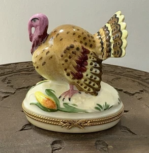 Caja grande de baratijas de pavo principal de peint Tiffany & Co Limoges - Imagen 1 de 13