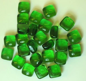 Glasnuggets - Dekosteine - Quadrat, in grün im 200g Beutel - AE 1139 - Bild 1 von 2